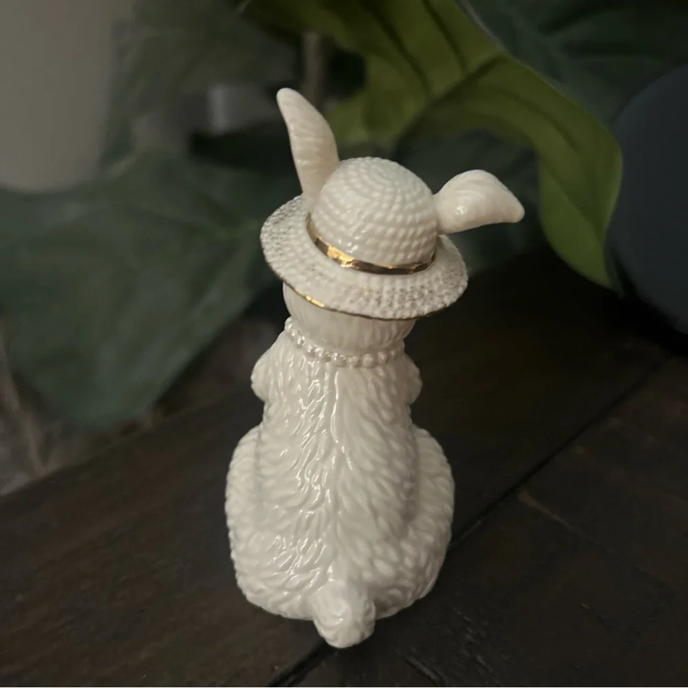 Lenox Easter Bunny With Pearls And Floral Hat Figurine - Picture 2 of 3